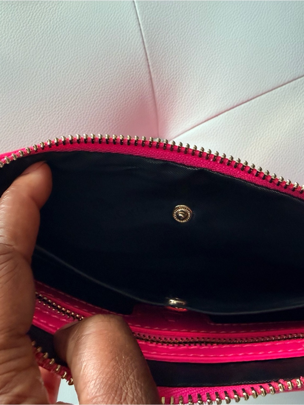 TOTE & CARRY Hot Pink Croc Embossed Oversized Clutch | - Picture 7 of 11